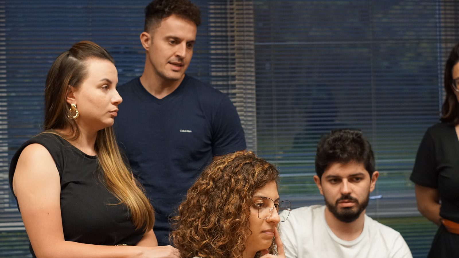 Equipe DIWE em reunião